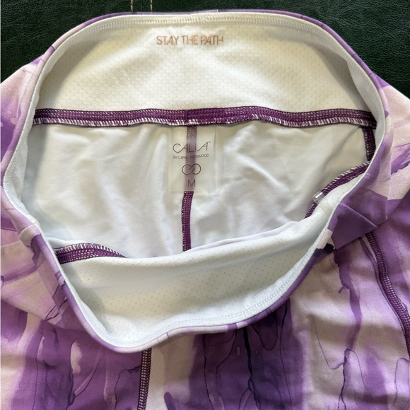 CALIA by Carrie Underwood Purple Tie-Dye Bike Shorts M - Picture 3 of 3